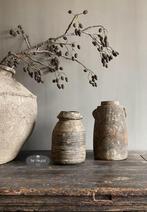 Oude houten pot kruik Aura Peeperkorn stoer sober landelijk