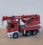 Brandweerwagen met kraan - Speelgoed, Kinderen en Baby's, Ophalen of Verzenden, Zo goed als nieuw