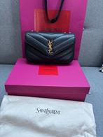 100% originele Yves Saint Laurent NEW Loulou met bon, Ophalen of Verzenden, Zo goed als nieuw, Zwart, Handtas