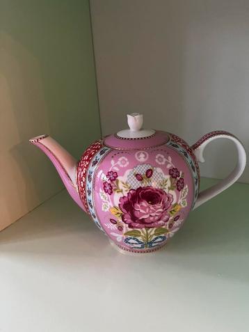 Theepot PIP beschikbaar voor biedingen