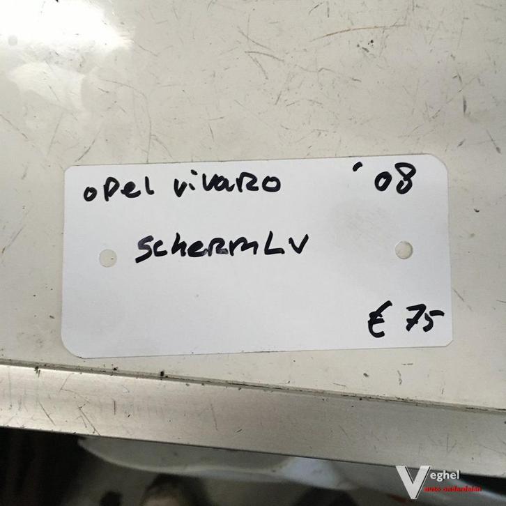 Opel vivaro 2008 Voorscherm Links, Auto-onderdelen, Carrosserie en Plaatwerk, Spatbord, Gebruikt, Ophalen of Verzenden