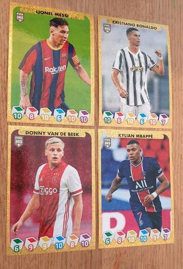 Panini FIFA 365 2021

Golden frame Messi Ronaldo Mbappé beschikbaar voor biedingen