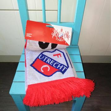 FC Utrecht sjaal cupfighters beschikbaar voor biedingen