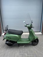 Scooter AGM vx50 / legergroen / vespa-look, Zo goed als nieuw, Benzine, Ophalen, Overige merken
