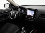 Mitsubishi Outlander 2.4 PHEV 4WD AUT INTENSE *BTW* + AFN. T, Auto's, Automaat, Euro 6, 1865 kg, Bedrijf