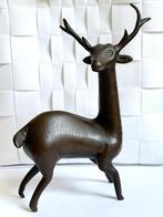 Beeld hert van brons, Antiek en Kunst, Ophalen of Verzenden