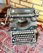 Olivetti M40 typemachine 1929-1930, Antiek en Kunst, Ophalen