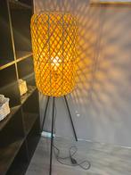 Mooie vloerlamp, Huis en Inrichting, Lampen | Vloerlampen, Ophalen, Zo goed als nieuw, 150 tot 200 cm