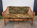 Rotan tweezitsbank, Vintage /Tiki, Huis en Inrichting, Banken | Sofa's en Chaises Longues, Ophalen, Gebruikt, Riet of Rotan, Minder dan 75 cm