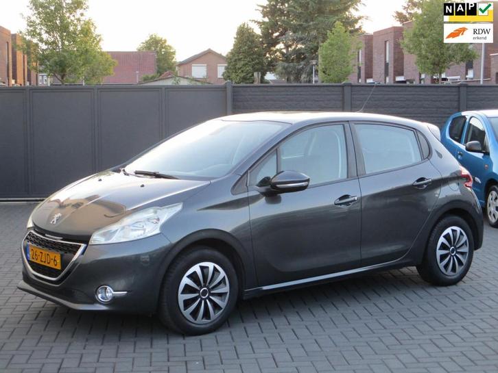 Peugeot 208 1.2 VTi Envy Navi Clima Ecc Airco Pdc !, Auto's, Peugeot, Bedrijf, Te koop, ABS, Airbags, Airconditioning, Alarm, Boordcomputer