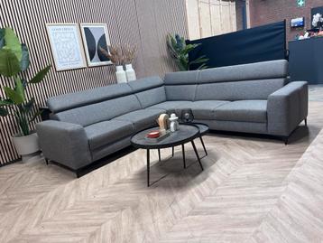 ZGAN Kapenga Gemêleerde Hoekbank - Grijs - 270 x 270 beschikbaar voor biedingen