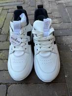 Hogan schoenen maat 36, Kleding | Dames, Schoenen, Wit, Nieuw, Ophalen of Verzenden, Sneakers of Gympen