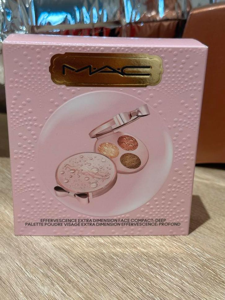 MAC Extra Dimension Deep Palette - Nieuw!, Sieraden, Tassen en Uiterlijk, Uiterlijk | Cosmetica en Make-up, Nieuw, Make-up, Gehele gezicht