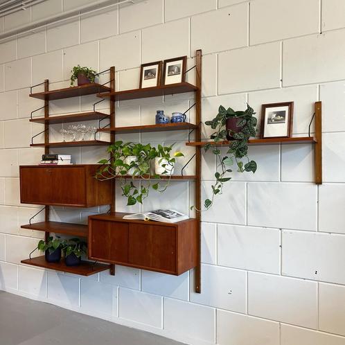 Vintage wandmeubel, wall unit •Poul Cadovius•, Huis en Inrichting, Kasten | Wandmeubels, Gebruikt, Minder dan 100 cm, 25 tot 50 cm