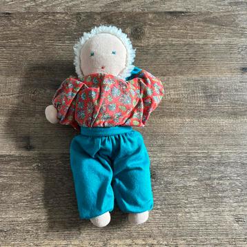 Antroposofische waldorf susskind pop beschikbaar voor biedingen