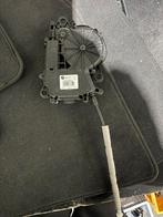 BMW X3/X1 sluitmechanisme + motor UA737400613/UK735711218, Auto-onderdelen, Ophalen, BMW