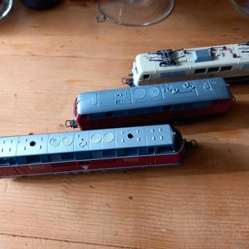 3 Lima DB locomieven+ 2 rijtuigen + 4 vrachtwagons beschikbaar voor biedingen