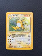 Raichu holo pokemon base set, Ophalen of Verzenden, Zo goed als nieuw