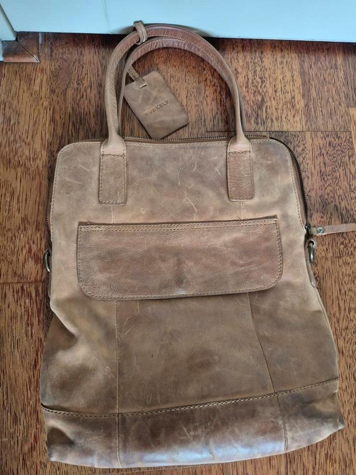 Mooie leren Burkeley tas bruin, Sieraden, Tassen en Uiterlijk, Tassen | Damestassen, Gebruikt, Schoudertasje, Bruin, Ophalen of Verzenden