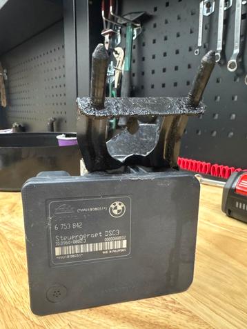 BMW e46 e39 etc DSC 3 Module 6753842 incl pomp 6750364 beschikbaar voor biedingen