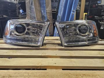 Dodge Ram Laramie Chrome koplamp SET bi-focus 2013 - 2018 beschikbaar voor biedingen