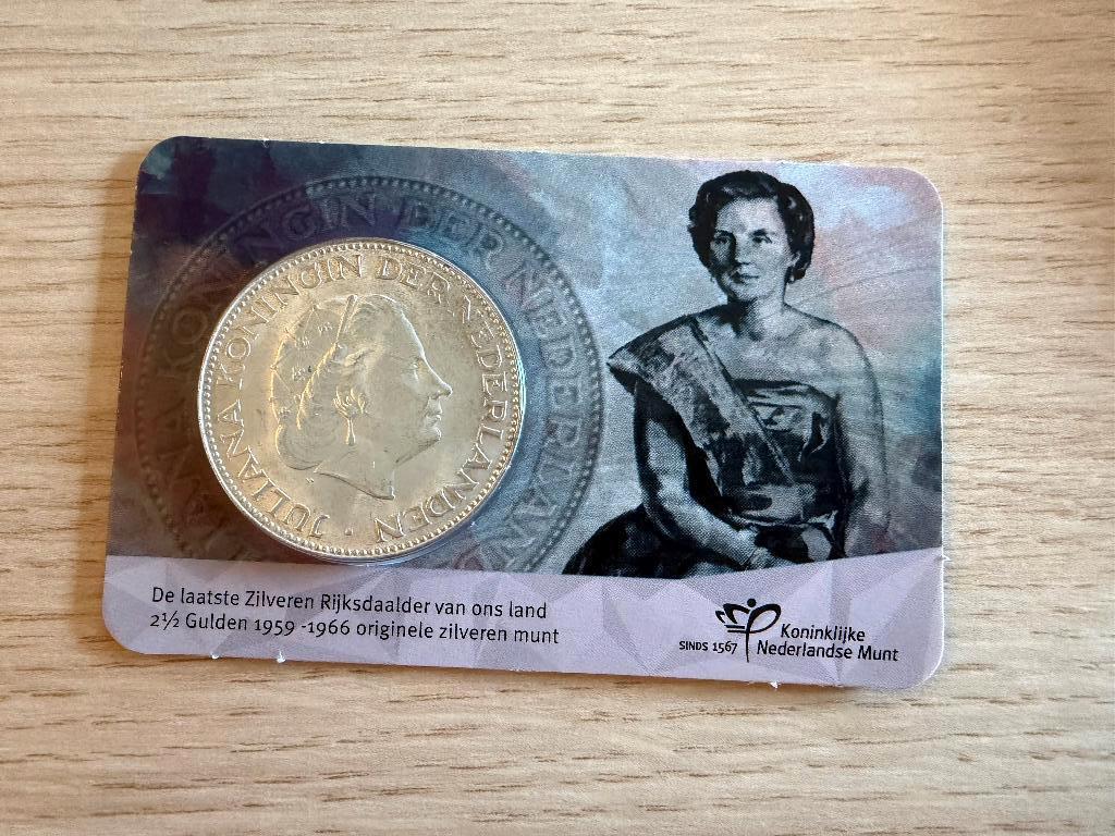 Zilveren Rijksdaalder 1959 in Coincard, Postzegels en Munten, Munten | Nederland, Koningin Juliana, Setje, Zilver, Ophalen of Verzenden