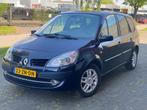 Renault Grand Scenic2.0 2.0 16V Tech Line 7p AUTOMAAT HOORBA, Auto's, Renault, Origineel Nederlands, Te koop, Benzine, 73 €/maand