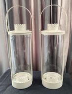 2 Brocante Lantaarns met Glas, Gebruikt, 25 tot 50 cm, Wit, Ophalen of Verzenden