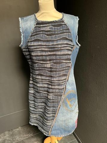 Dames jeans jurk van DESIGUAL maat 44 blauw