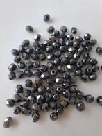 104 stuks 4 mm glaskralen facet zilver grijs kralen partij, Ophalen of Verzenden, Nieuw, Kraal