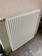Radiator nog maar kort in gebruik. Ivm renovatie te koop, Doe-het-zelf en Verbouw, Verwarming en Radiatoren, Ophalen, Radiator