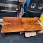 Mooie houten salontafel, Huis en Inrichting, Tafels | Salontafels, Ophalen, 100 tot 150 cm, 50 tot 100 cm, Zo goed als nieuw