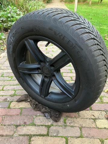 winterbanden 225/60  R16 beschikbaar voor biedingen