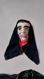 Dracula pak. Masker mer grote cape., Verzamelen, Ophalen of Verzenden, Zo goed als nieuw, Kleding