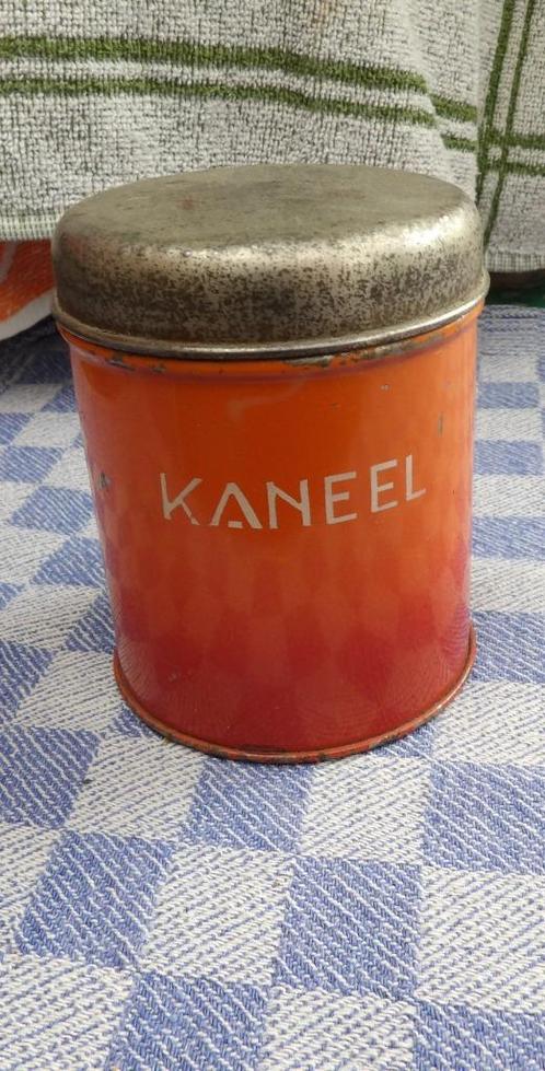 oud kaneelbusje/ voorraadbus kaneel/ keukenbus/ kruidenbus, Antiek en Kunst, Antiek | Keukenbenodigdheden, Ophalen of Verzenden