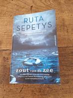 Zout van de zee Ruta Sepetys, Ophalen of Verzenden, 20e eeuw of later, Gelezen, Europa