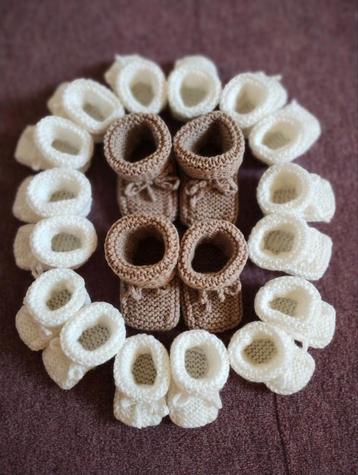 Gebreide babyslofjes babysokjes baby sokjes slofjes beschikbaar voor biedingen