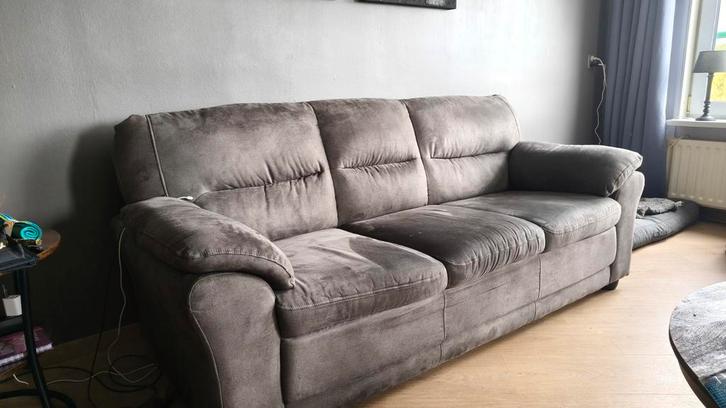 Mooie grijze bankstel - comfortabel en stijlvol!, Huis en Inrichting, Banken | Bankstellen, Gebruikt, Ophalen of Verzenden