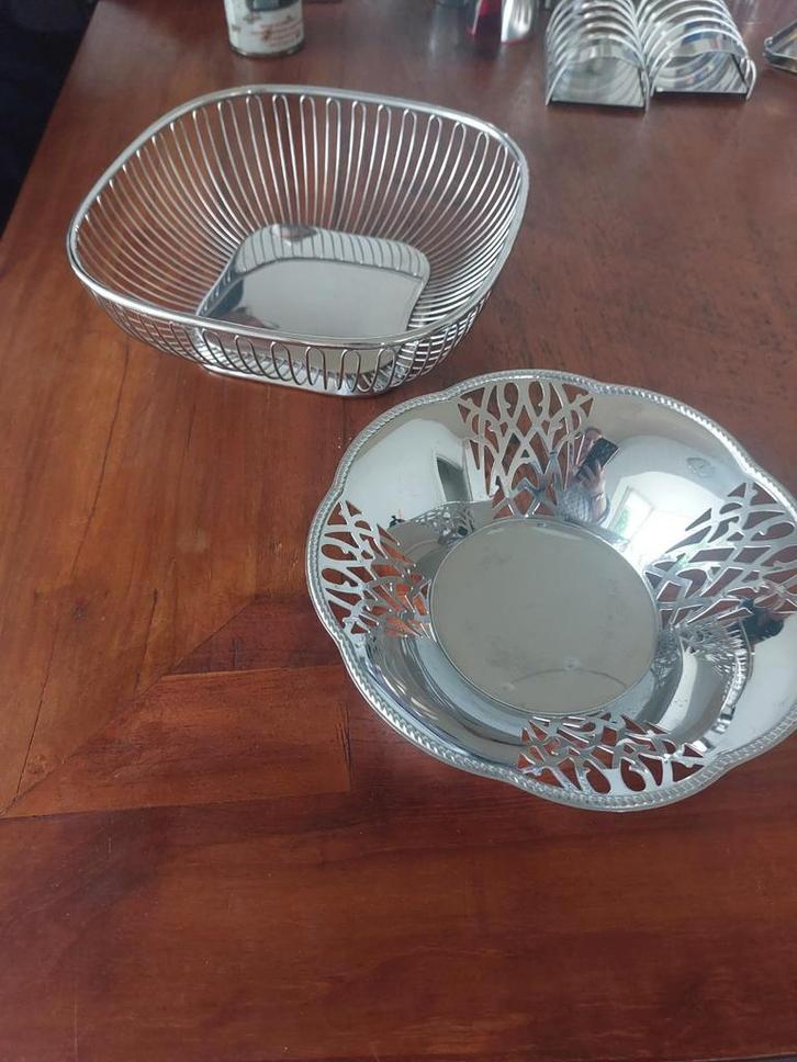 Alessi schaaltjes model 804 en 845, Huis en Inrichting, Keuken | Keukenbenodigdheden, Gebruikt, Ophalen of Verzenden