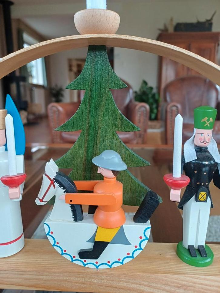 Duitse Kerst Kaarsenboog Schiwbbogen kandelaar handmade, Antiek en Kunst, Curiosa en Brocante, Ophalen of Verzenden