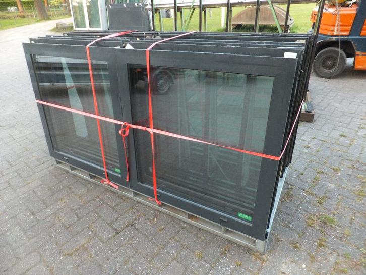 6 stuks Alu. raamkozijnen met vast iso glas 98x96cm (a7)25, Doe-het-zelf en Verbouw, Glas en Ramen, Nieuw, Gevelraam of Ruit, 80 tot 120 cm