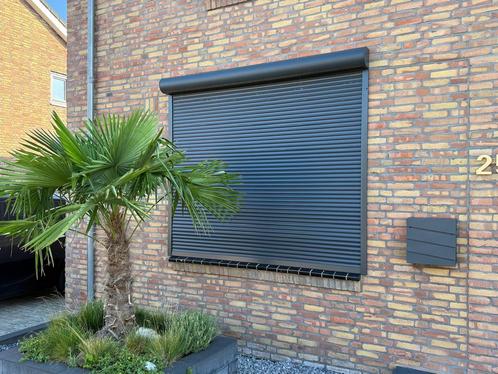 Rolluiken antraciet halfrond, Doe-het-zelf en Verbouw, Rolluiken, Gebruikt, Ophalen