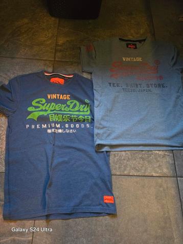 2 T-shirts Maat L - Goede Staat beschikbaar voor biedingen