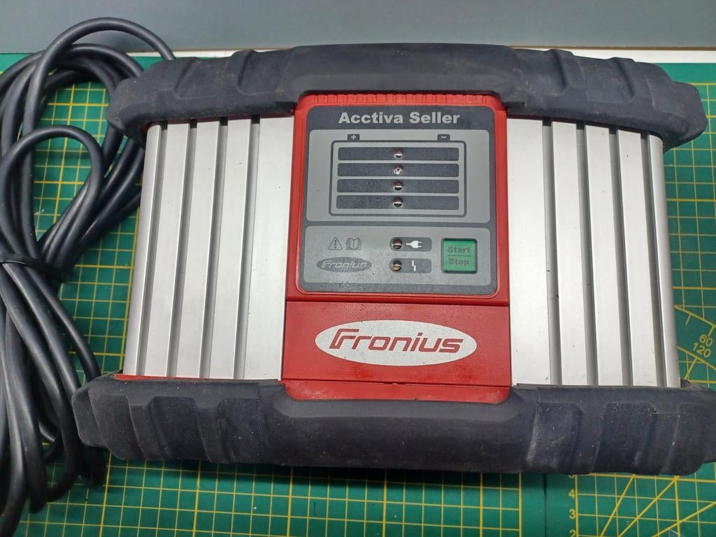 Fronius Accu Lader - Perfect voor Auto Accu's, Ophalen of Verzenden, Gebruikt, Universele onderdelen