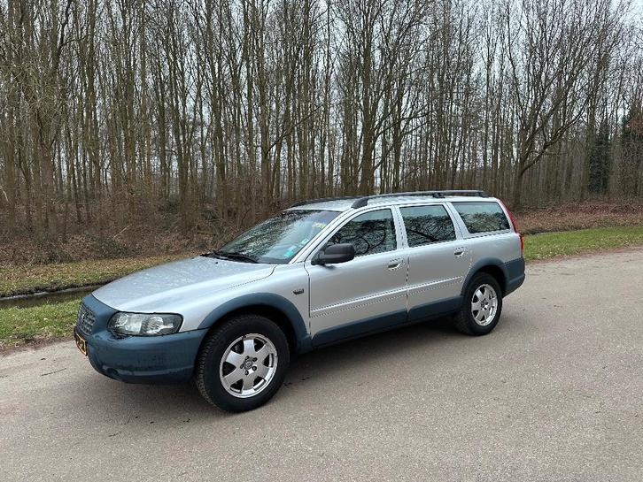 Volvo XC70 2.5 T AWD Geartronic 2004 Grijs, Auto's, Volvo, Particulier, XC70, 4x4, ABS, Airbags, Airconditioning, Alarm, Bluetooth