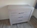Ledikant (incl. goed matras) & Commode, Kinderen en Baby's, Kinderkamer | Complete kinderkamers, Ophalen, Zo goed als nieuw, Jongetje of Meisje