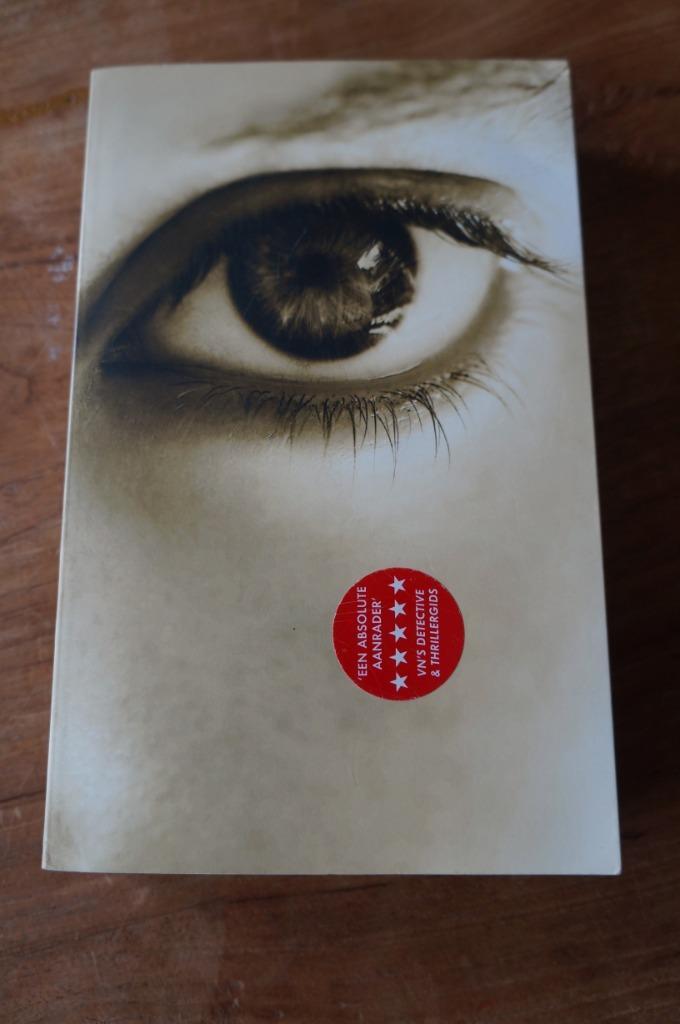 Voor ik ga slapen -- S.J. Watson, Boeken, Thrillers, Zo goed als nieuw, Ophalen of Verzenden