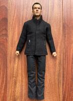 Enterbay Jason Bourne Body & Outfit Set RM-4 geen hot toys, Verzamelen, Film en Tv, Actiefiguur of Pop, Zo goed als nieuw, Film