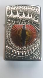 Zippo aansteker Dragon Eye Emblem, Verzamelen, Rookartikelen, Aanstekers en Luciferdoosjes, Ophalen of Verzenden, Aansteker, Zo goed als nieuw