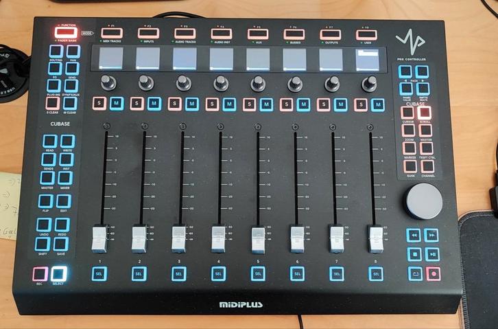 Midiplus UP Daw Controller, ongebruikt!, Muziek en Instrumenten, Midi-apparatuur, Zo goed als nieuw, Ophalen of Verzenden